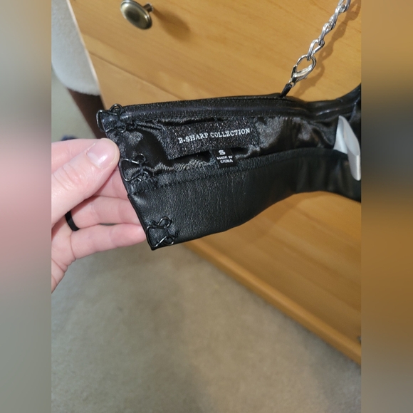 Nasty Gal Faux Leather Bralette - Picture 5 of 7